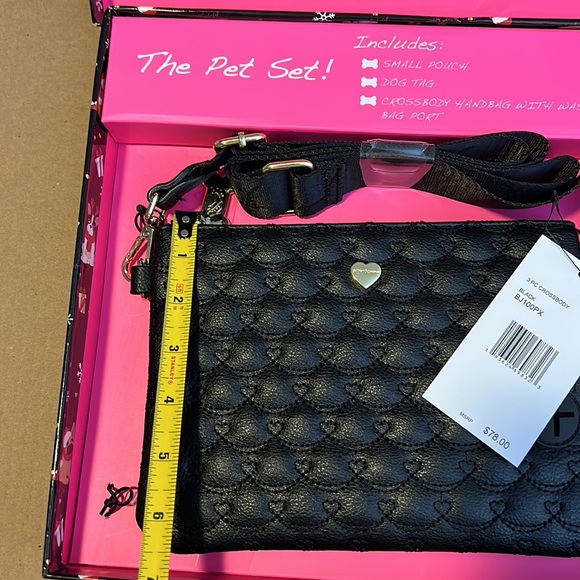 Betsey Johnson “The Pet Set” Black Crossbody Bag, Dog Tag & Keychain Pouch - Picture 9 of 16